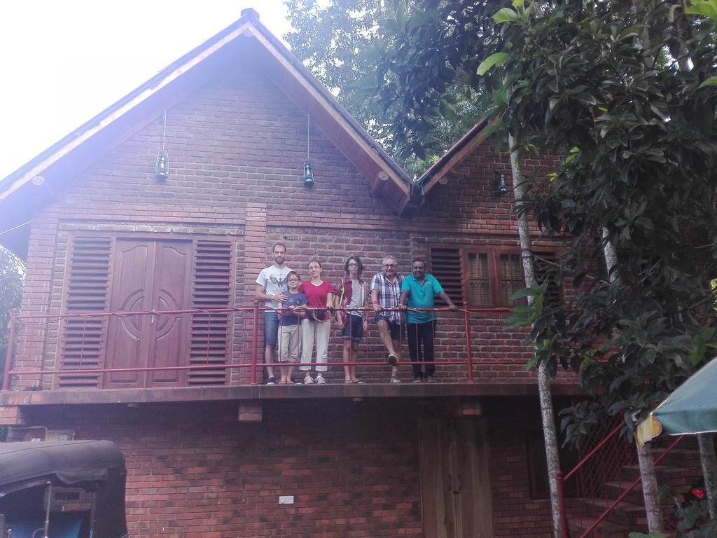 Dew Lee Homestay Ella Exterior photo